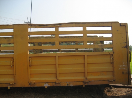 กระบะเหล็ก  ยกลงต่อเทรนเลอร์  55.000 บาท