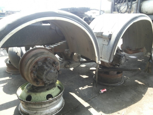 ขายรถหัวลาก2Kติดแก๊สพร้อมใช้งาน ขายรถหัวลาก2Kติดแก๊สพร้อมใช้งาน