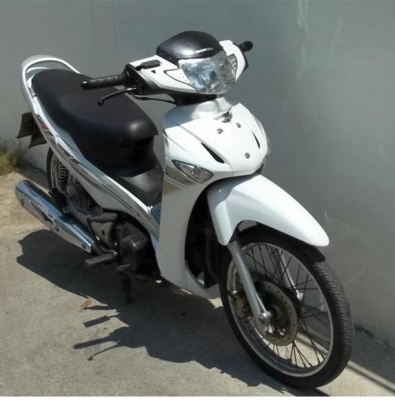 ขาย Honda Wave125i สีขาว สตาร์ทมือ  ทบ หมดปี 58