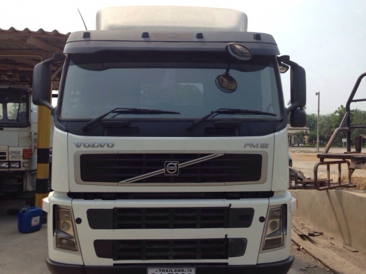 ขายถูก รถหัวลาก Volvo. 3 เพลา 6 ล้อ ยาง 10 เส้น สภาพพร้อมใช้ ติดต่อ คุณเบียร์ 0944895646