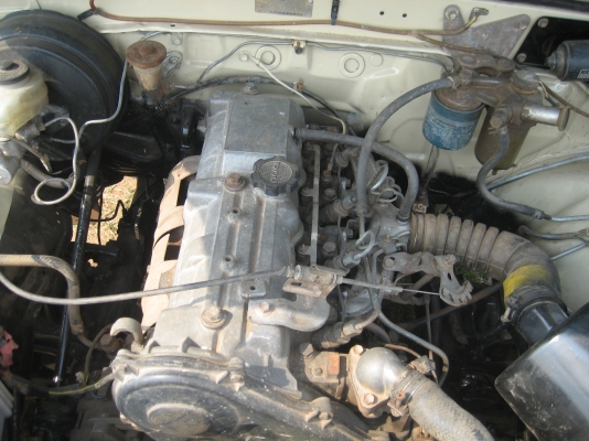 โตโยต้า   2L  คลาสสิค    สะสม 75,000  บาท