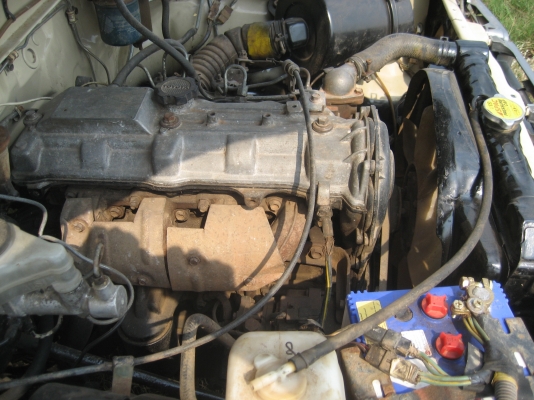 โตโยต้า   2L  คลาสสิค    สะสม 75,000  บาท