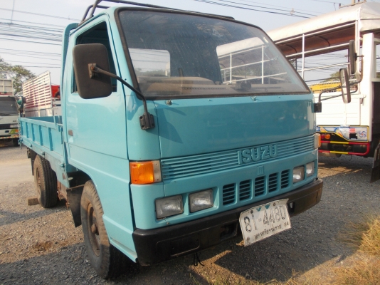 ขายรถ 4 ล้อ ISUZU กระบะบรรทุก