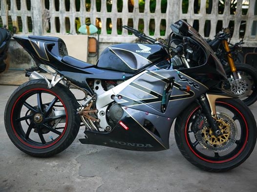 ขาย VFR Nc30 พร้อมทะเบียนแท้ แฟริ่งRc212 ท่อสูตร