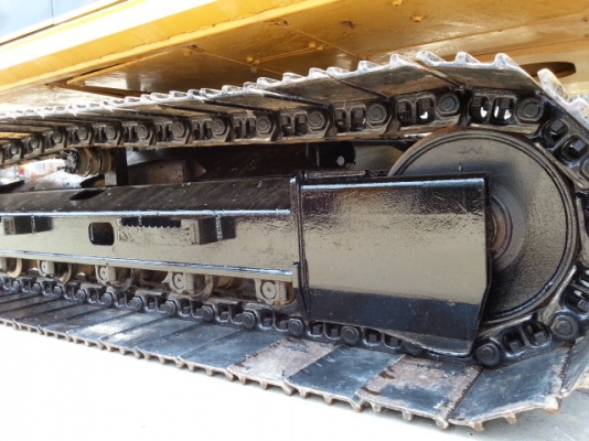 รถขุดดิน CAT E120B  สภาพพร้อมใช้งาน  รถนำเข้าจากญี่ปุ่น ยังไม่เคยใช้งานในไทย  โทร. 081-373-0559