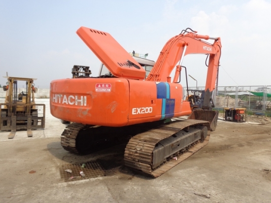 รถขุด HITACHI  EX200-2