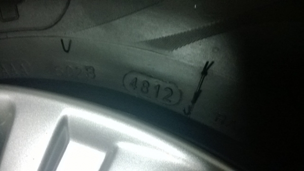 กะทะ 14 ยาง 185 65 14 ฝาครอบ MARCH