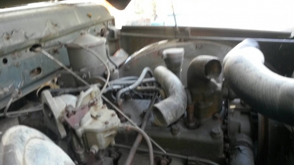 ขายรถจิ๊บดอส 4X4 สภาพสวยครับเอาไปปั้นอีกนิดแหร่มเลย เครื่องดีเซลเดิมๆ พร้อมทะเบียน ขาย 230000 บาท เท่านั้นหาอยู่ไม่ผิดหวังครับ ท่านที่จองแล้วไม่มาเอาถือว่าท่านสละสิทธิ์ ให้เวลาแค่กลางเดือน