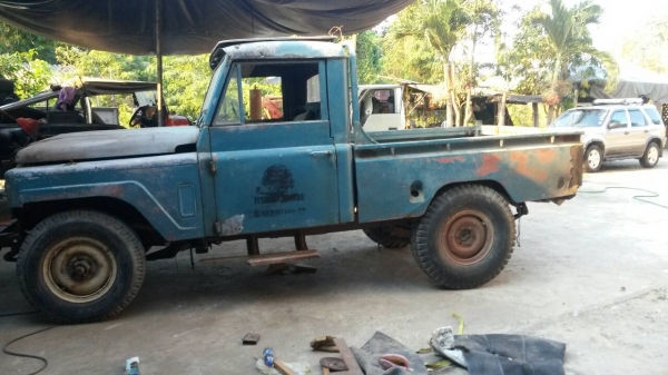 ขายรถนิสสันแพททอล 4X4 พร้อมทะเบียน เครื่องSD33 6สูบ แรงๆ ขายถูกๆครับ 95000