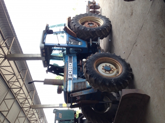 ขายรถไถฟอร์ด FORD 7910 4x4  490,000บาท