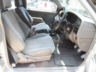 ISUZU DRAGON POWER SPACE CAB SLX 2.8 MT ปี 2000 รถบ้านแท้ขายถูก จัดไฟแนนซ์ได้ T.086-527-9533