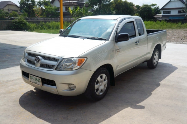 TOYOTA VIGO CAB 2006 มือเดียวออกห้าง ขายรถสวย เครื่องวิ่งดี เกียร์ ช่วงล่างปกติ สีสวย หน้า+หลัง เดิมๆ ภายในสภาพสวย