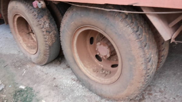 ***ขายแล้วครับขอบคุณ Truck2hand ขาย10ล้อหัวยาวเพลาเดียวไม่ดั้ม ISUZU TX วางเครื่อง EH700 168แรง(ลงเล่ม) เครื่องดี อึด แรง ช่วงล่างใหญ่ คานหน้าFUSO เพลาเดียวKT คัสซีดี มีบวมข้างในบ้างตามรูป สโลวอินเตอร์ 4สปีด หัวเก๋งดี มีผุนิดหน่อย สีหัวไม่สวย สีแตก พ.ธรรม ***ขายแล้วครับขอบคุณ Truck2hand ขาย10ล้อหัวยาวเพลาเดียวไม่ดั้ม ISUZU TX วางเครื่อง EH700 168แรง(ลงเล่ม) เครื่องดี อึด แรง ช่วงล่างใหญ่ คานหน้าFUSO เพลาเดียวKT คัสซีดี มีบวมข้างในบ้างตามรูป สโลวอินเตอร์ 4สปีด หัวเก๋งดี มีผุนิดหน่อย สีหัวไม่สวย สีแตก พ.ธรรม