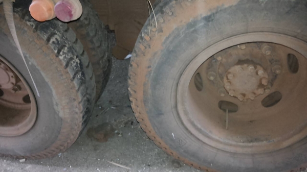 ***ขายแล้วครับขอบคุณ Truck2hand ขาย10ล้อหัวยาวเพลาเดียวไม่ดั้ม ISUZU TX วางเครื่อง EH700 168แรง(ลงเล่ม) เครื่องดี อึด แรง ช่วงล่างใหญ่ คานหน้าFUSO เพลาเดียวKT คัสซีดี มีบวมข้างในบ้างตามรูป สโลวอินเตอร์ 4สปีด หัวเก๋งดี มีผุนิดหน่อย สีหัวไม่สวย สีแตก พ.ธรรม ***ขายแล้วครับขอบคุณ Truck2hand ขาย10ล้อหัวยาวเพลาเดียวไม่ดั้ม ISUZU TX วางเครื่อง EH700 168แรง(ลงเล่ม) เครื่องดี อึด แรง ช่วงล่างใหญ่ คานหน้าFUSO เพลาเดียวKT คัสซีดี มีบวมข้างในบ้างตามรูป สโลวอินเตอร์ 4สปีด หัวเก๋งดี มีผุนิดหน่อย สีหัวไม่สวย สีแตก พ.ธรรม