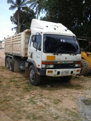 10ล้อดั้มพ์ MITSUBISHI FOSO 2เพลา 270แรงม้า รถพร้อมใช้งาน เอกสารพร้อม เครื่องดี 087-2976734