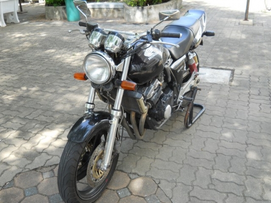 64'000 ด่วน ขาย /// แลก เทรืน์cb400 Y93 สพม  180+ km/hr ราคาต่อรองได้ ส่งได้ทัวไทย
