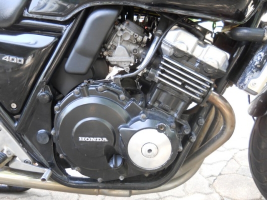 64'000 ด่วน ขาย /// แลก เทรืน์cb400 Y93 สพม  180+ km/hr ราคาต่อรองได้ ส่งได้ทัวไทย