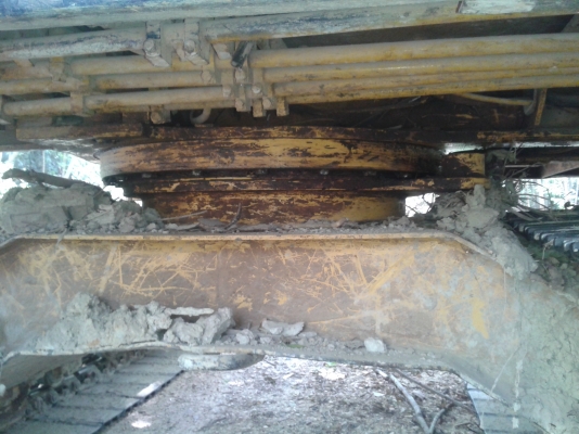 KOMATSU PC60-5 รถเครื่องดี เอวแน่น ช่วงล่างเต็ม ปั๊มแรง ไม่โหลด ราคาต่อรองได้ 087-2976734