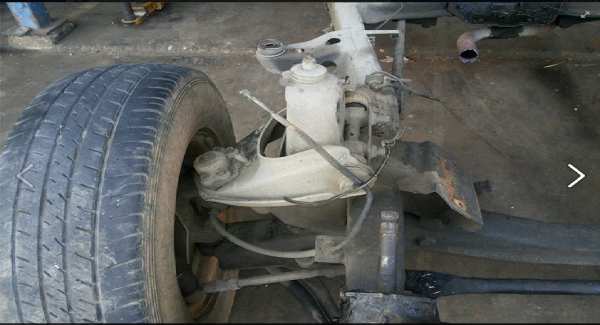 ช่วงล่างมังกรครบๆ ขายครับ 16500 ครับ ช่วงล่างมังกรครบๆ ขายครับ 16500 ครับ