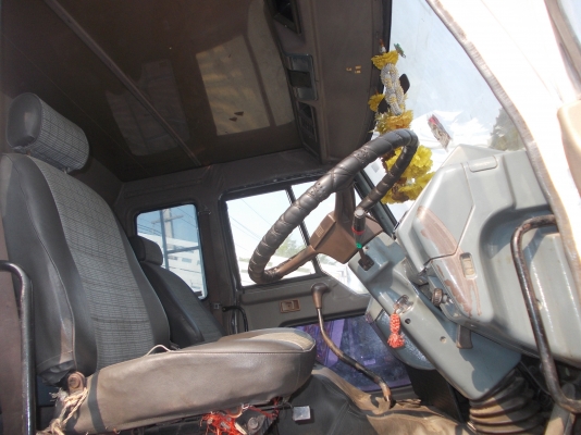 ขายรถ 10 ล้อ MITSUBISHI FN517M