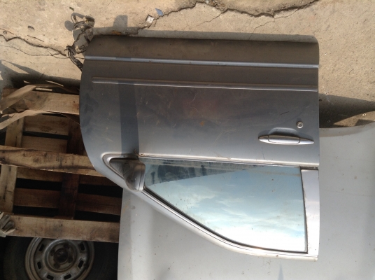 ขายฝากระโปรง Nissan. Cefiro. ประตูหน้าขวา ขายฝากระโปรง Nissan. Cefiro. ประตูหน้าขวา