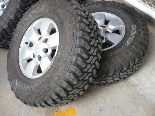 แม็กVIGOขอบ15พร้อมยางMUD 31"