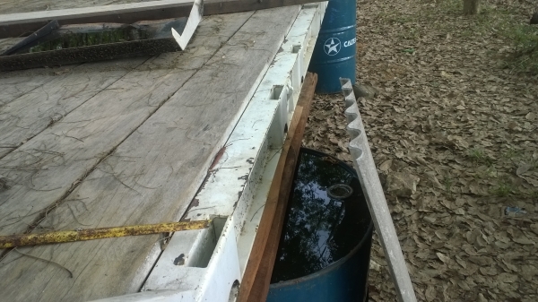 HINO หัว227 10ล้อ2เพลา220แรง ทำท้ายลาดบรรทุกแบคโฮใหญ่