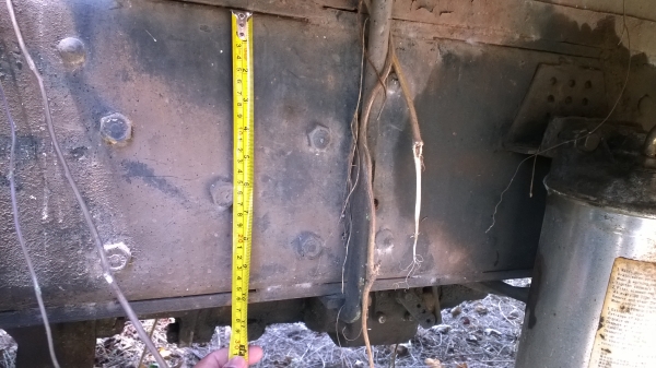 HINO หัว227 10ล้อ2เพลา220แรง ทำท้ายลาดบรรทุกแบคโฮใหญ่