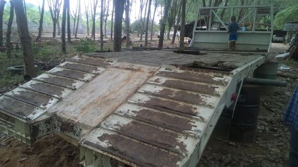 HINO หัว227 10ล้อ2เพลา220แรง ทำท้ายลาดบรรทุกแบคโฮใหญ่