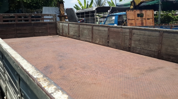 ขาย6ล้อฮีโน่KM779 เครื่องWO4D 117แรงม้า ยาว5.50เมตร พวงมาลัยพาวเวอร์ รถออกห้างแท้ๆ สภาพดีพร้อมใช้ ขาย6ล้อฮีโน่KM779 เครื่องWO4D 117แรงม้า ยาว5.50เมตร พวงมาลัยพาวเวอร์ รถออกห้างแท้ๆ สภาพดีพร้อมใช้