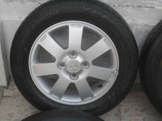 ขายล้อแม็กป้ายแดง Mirage 14"x4.5" et46 4รู100 พร้อมยางปี13 สนใจติดต่อเล็กคลองสามครับ 081-3747940