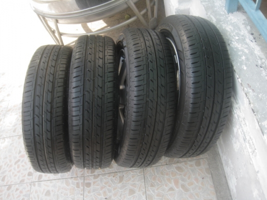 ขายล้อแม็กป้ายแดง Mirage 14"x4.5" et46 4รู100 พร้อมยางปี13 สนใจติดต่อเล็กคลองสามครับ 081-3747940