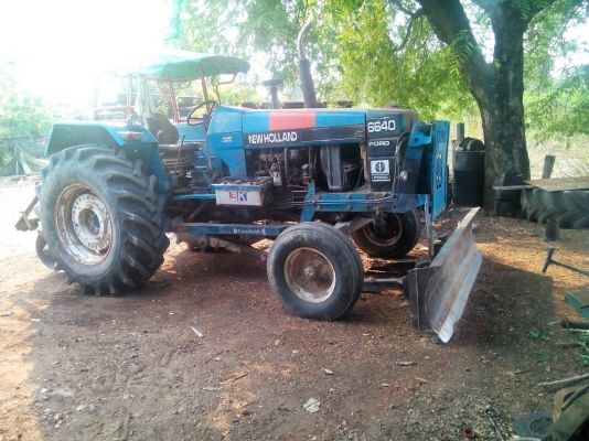 ขายรถไถฟอร์ด6640