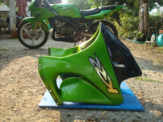 ขาย kawasaki ZX 150 เลิกสะสมแล้วครับ ขาย kawasaki ZX 150 เลิกสะสมแล้วครับ