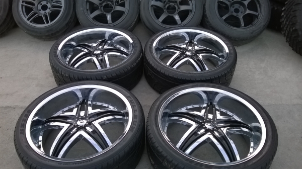 ขายล้อขอบ24พร้อมยางชุดละ33500