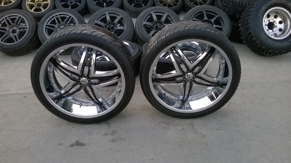 ขายล้อขอบ24พร้อมยางชุดละ33500