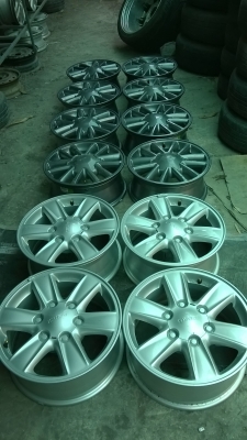 ล้อ ISUZU ขอบ16ชุดละ5800 ล้อ ISUZU ขอบ16ชุดละ5800