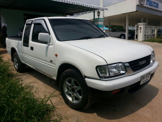 ขายISUZU ปี41 เครื่อง2.5 เครื่องดี ภายในสวย แอร์เย็น เอกสารพร้อมโอน