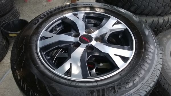 ล้อTRDขอบ16พร้อมยางชุดละ16500