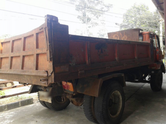 ขายรถบรรทุกหกล้อดัมพ์ HINO KR300 เครื่อง EH700 ยาง 9.00 กระบะดัมพ์ ขายรถบรรทุกหกล้อดัมพ์ HINO KR300 เครื่อง EH700 ยาง 9.00 กระบะดัมพ์