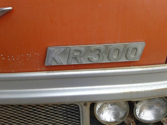 ขายรถบรรทุกหกล้อดัมพ์ HINO KR300 เครื่อง EH700 ยาง 9.00 กระบะดัมพ์ ขายรถบรรทุกหกล้อดัมพ์ HINO KR300 เครื่อง EH700 ยาง 9.00 กระบะดัมพ์
