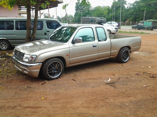 ขายรถซิ่งพร้อมใช้เครื่องเสียงชุดให่ญ