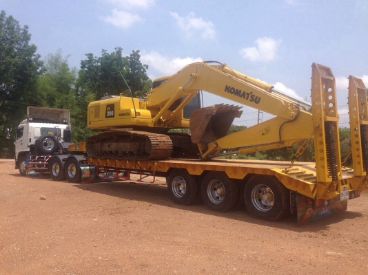 ขายด่วน KOMATSU PC200-7 ไมล์ชม. 5,XXX สภาพสวยๆค่ะ