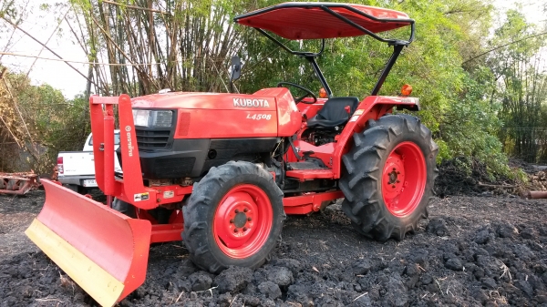 รถสวยพร้อมลุย  คูโบต้า L4508+ใบดันคานล่าง+ผานตราช้าง 5*22"  ใกล้-ไกลไม่เกี่ยงจัดส่งฟรีให้ถึงที่ครับ มีบริการให้คำปรึกษาเรื่องการเงินนะครับ