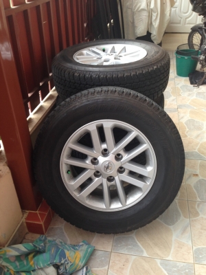 Max Fortuner BMC 17" 255 65 R17 ปี 13เปลี่ยนมาวิ่ง 8000 โล 23000 บ