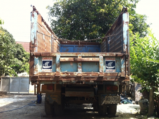 ---ขาย10ล้อหัวยาว เพลาเดียว ดัมพ์เกษตร เจ้าของเดียวตั้งแต่ป้ายแดง สวยพร้อมใช้ ---