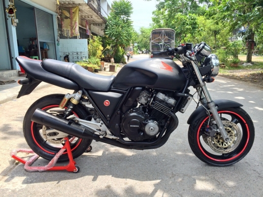 HONDA CB400cc ปี95 ตัวดำด้าน ดุๆโหดๆ เครื่องดี สรรพสามิตแท้  75,000 -