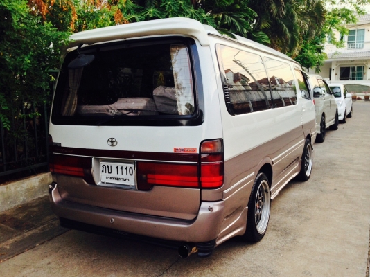 ขายรถตู้SUPER CUSTOM LIMITED ประกอบญี่ปุ่นแท้แท้ เท่สุด สวยสุดในรุ่น