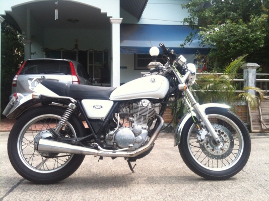 sr 400 ปี 2005 กุญแจชิพ สภาพกริปเครื่องแน่น invoice + สรรพสามิตร