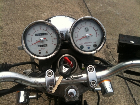 sr 400 ปี 2005 กุญแจชิพ สภาพกริปเครื่องแน่น invoice + สรรพสามิตร